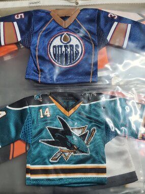 Lot of 21 2006-2008 Upper Deck NHL Mini Jersey's 4" X 9" NESH STAAL VANEK & more